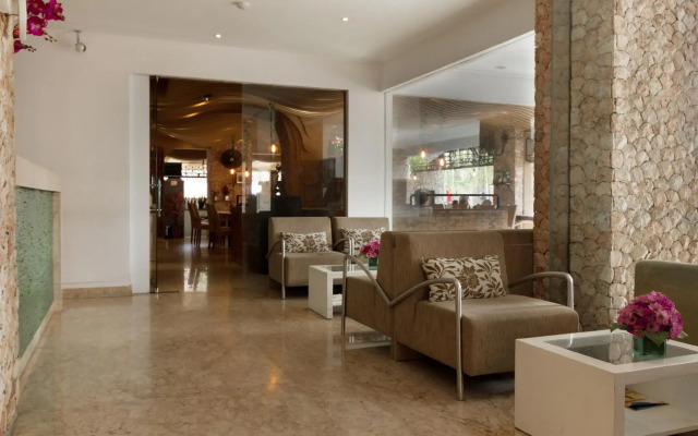 Kuta Angel Hotel Luxurious Living