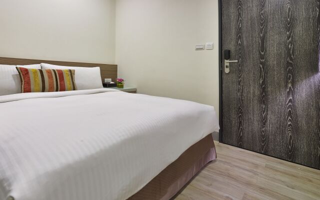 West 59 Inn