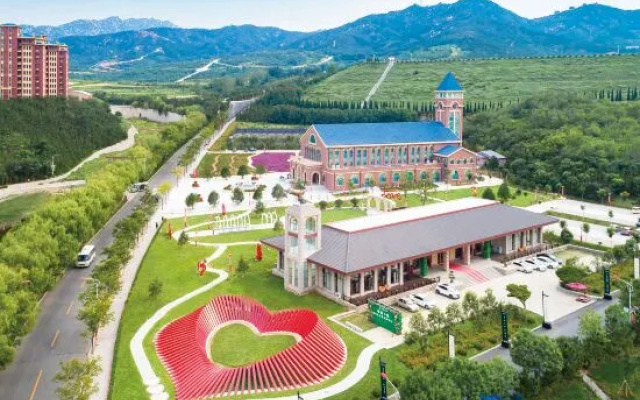 Longkou Nanshan Castle Hotel – Outside – Yantai