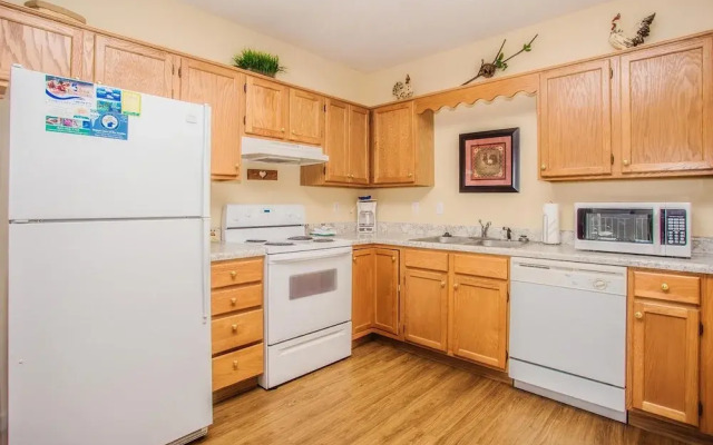 Whispering Pines 441
