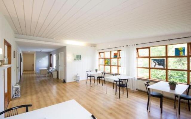 Garður Stay Inn by the Secret Lagoon