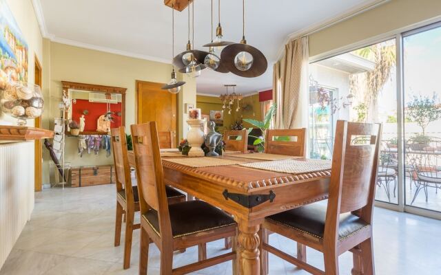 Sunny Luxurious 2Br 2Ba Apt In Athens
