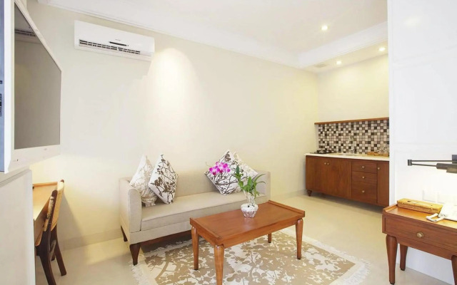Seminyak Lagoon All Suites Hotel