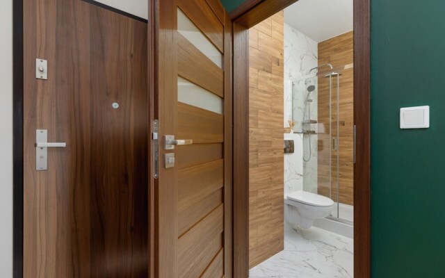 Studio Rakowicka by Renters