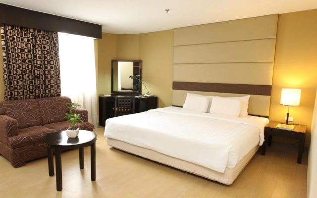 Summit Circle Cebu