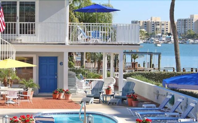 Beachouse Inn & Suites