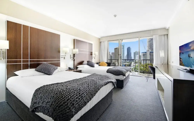 Mantra on View Surfers Paradise