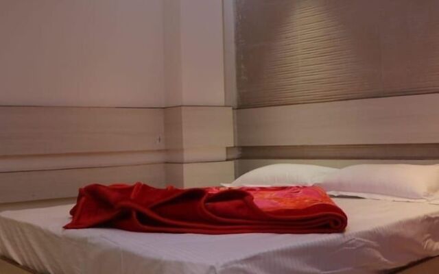 Hotel Mid Town