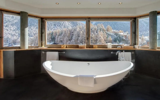 Backstage Hotel Serviced Apartments