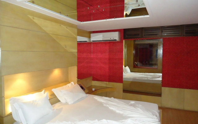 Motel Sunny (adult Only)