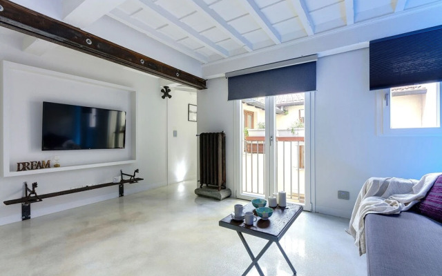 Mamo Florence – Victor Apartment