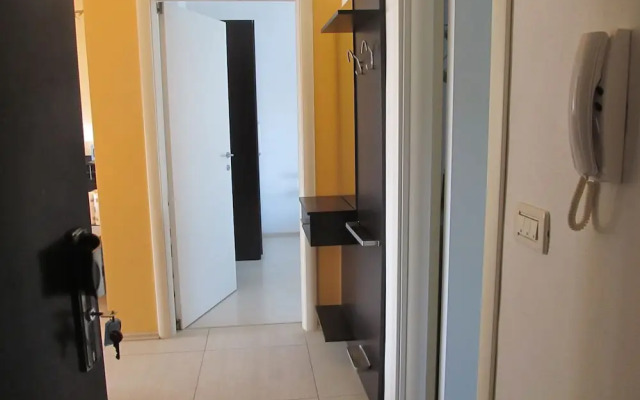 Apartment Flach