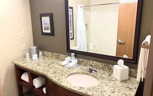 Holiday Inn Express Holland by IHG
