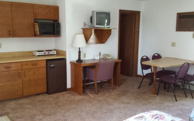 Cool City Motel