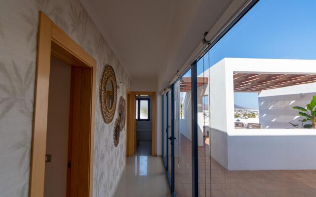 A25  Arai in Playa Blanca