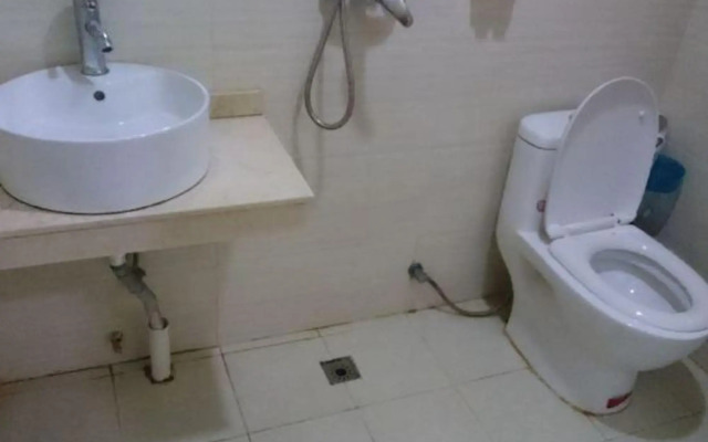 Houhai Express Hotel