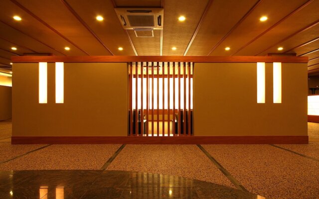 Tenku Kaiyu no Yado Suehiro