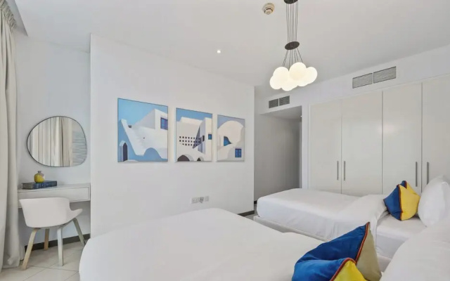 Creekside Haven 2BR Marsa Plaza DFC