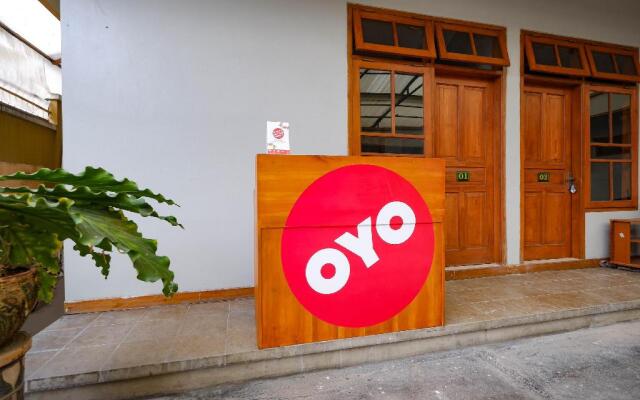 OYO 2737 D'KostNearKraton mangkunegaran