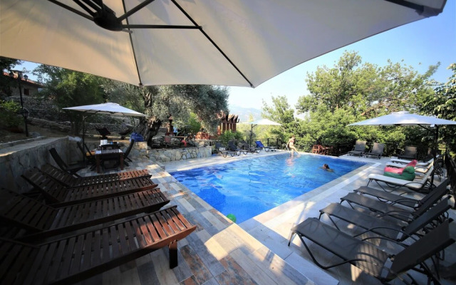 Antalya Bodrum Kayası Dağ Oteli