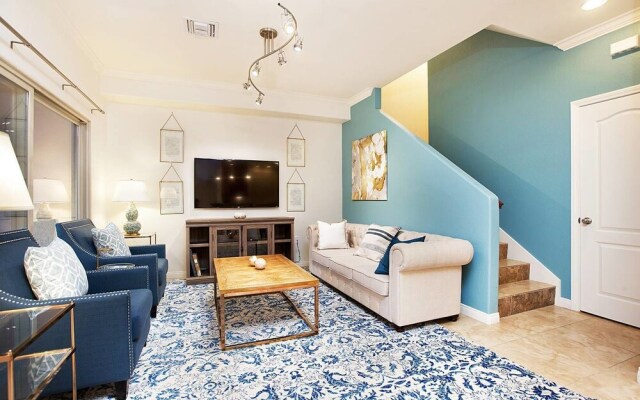 Scenic 4br/3.5ba in PB by Domio