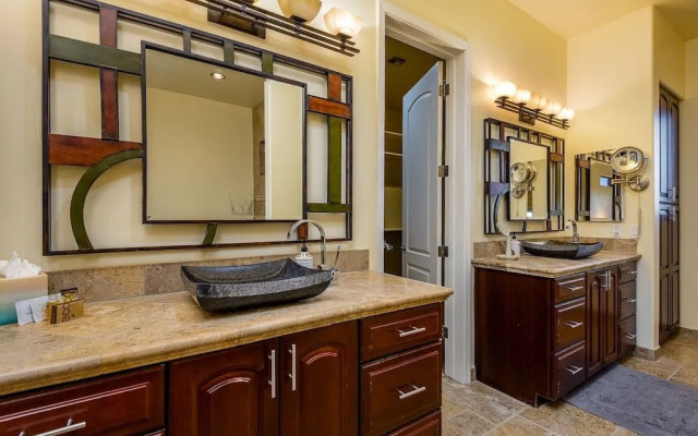 Casa Sunridge 5 Bedroom Home by Redawning