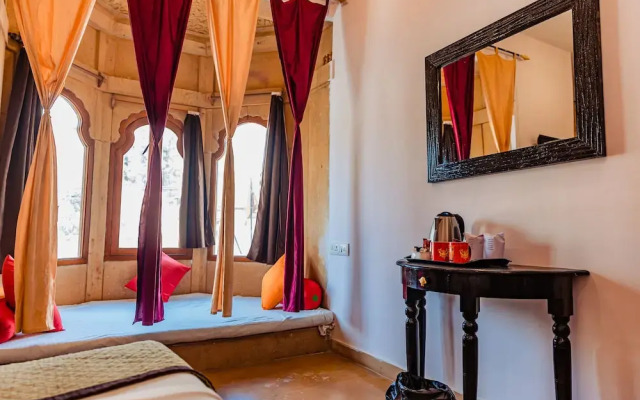 Vista Rooms at Patwa Haveli Road