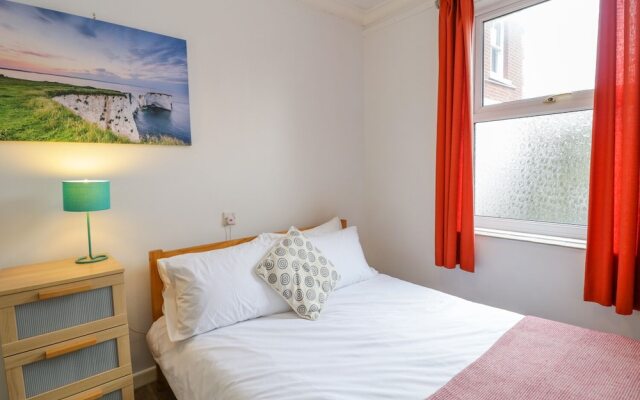 7 Richmond Lodge