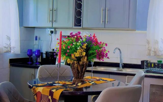 2bed-4guests-garden-nearcentre&attractions