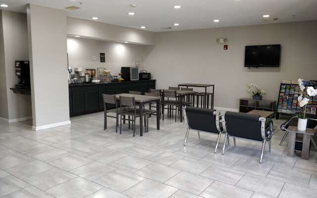 SureStay Hotel by Best Western Orange