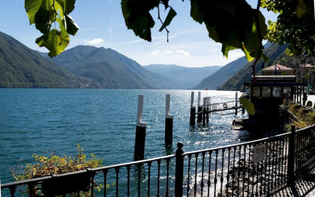 Co-a391-caal49a1 - Family Nest on Lake Como