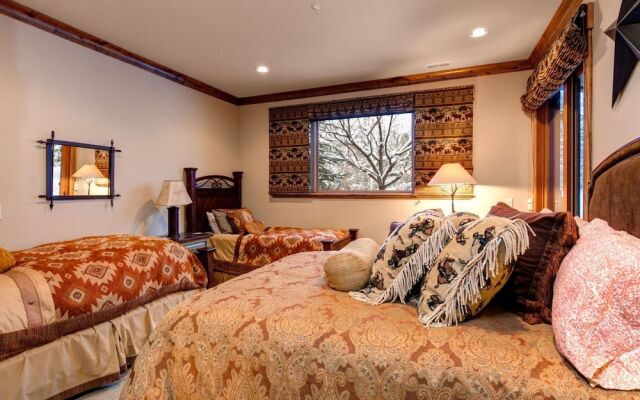 Abode at the Talon