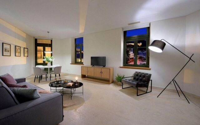 Thission Luxury Homes & SPA by K&K