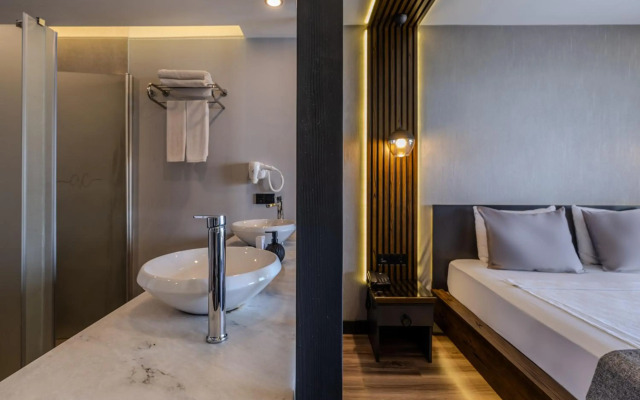 Adora Calma Beach Hotel - Adults Only