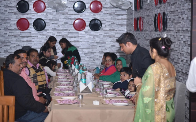 HOTEL MAMTA INTERNATIONAL , BIHARSHARIF - Nalanda- Bihar