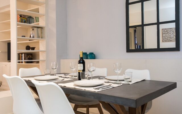 HommyHome Cerrajería - Superb Apartment
