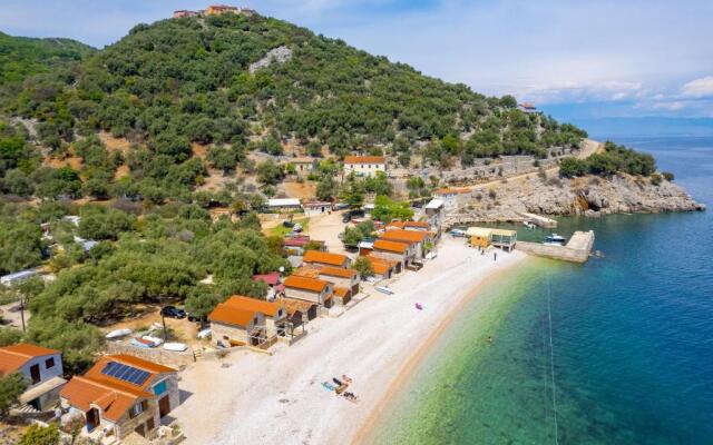 House Bajota with terrace and sea view