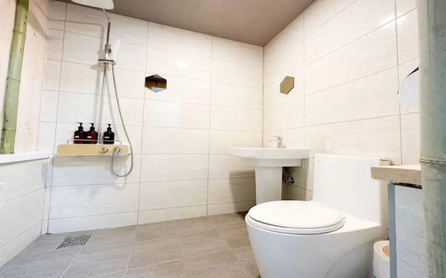 Sokcho Gallery In Stay