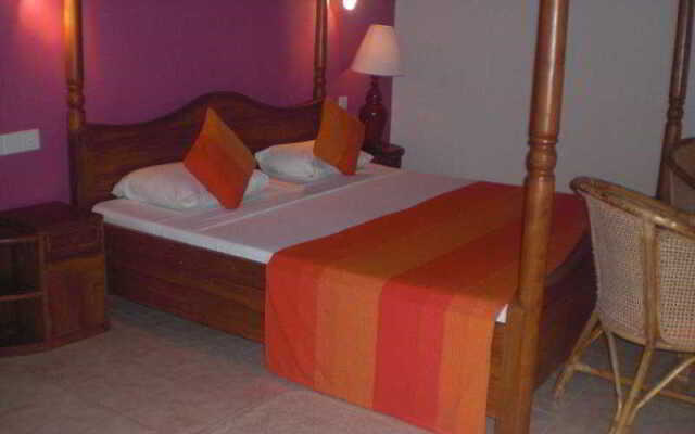 Hotel Yapahuwa Paradise