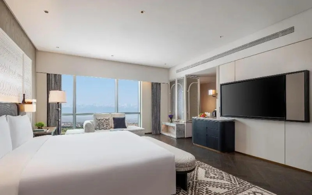 Intercontinental Yining – Guest Rooms – Yining