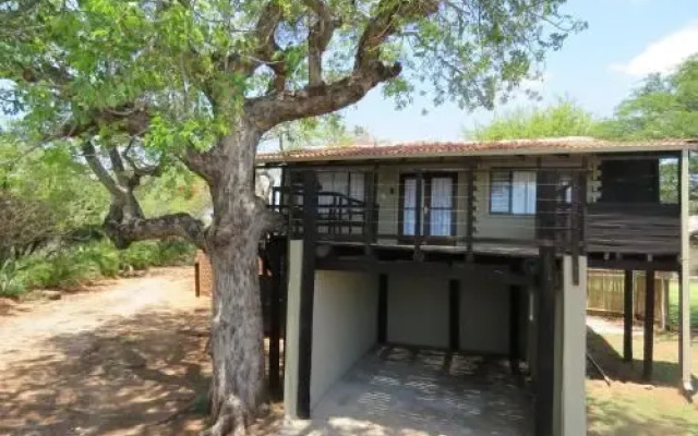 Kruger View Tree House