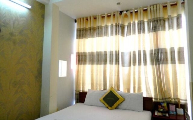 Lyna Hotel