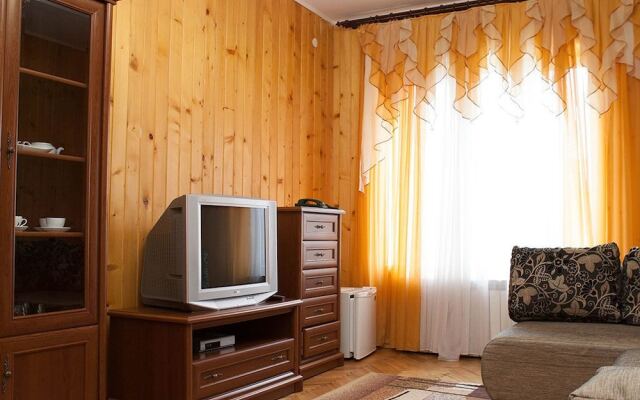 Yalynka Hotel