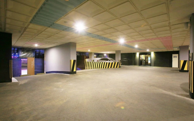 Suwon City Hall Station La Mer