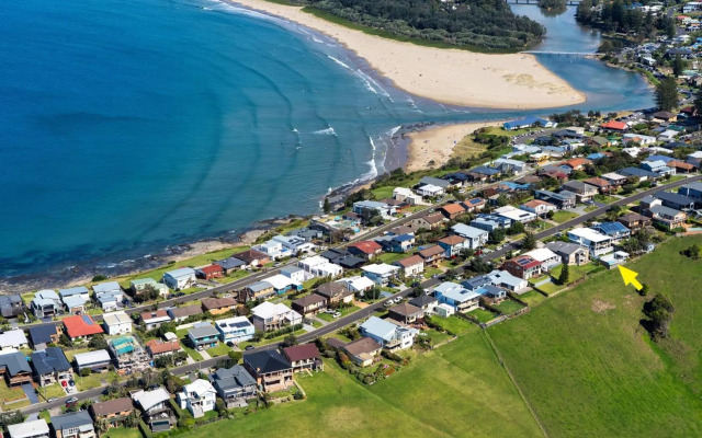 THE SANDS Gerroa 4pm check out Sundays