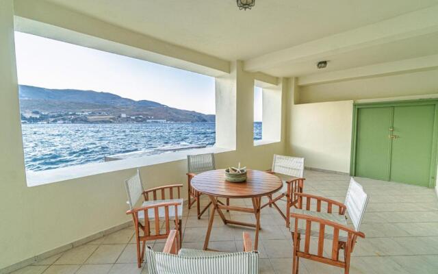 Seafront House in Andros Town with Sunrise & Ocean Views