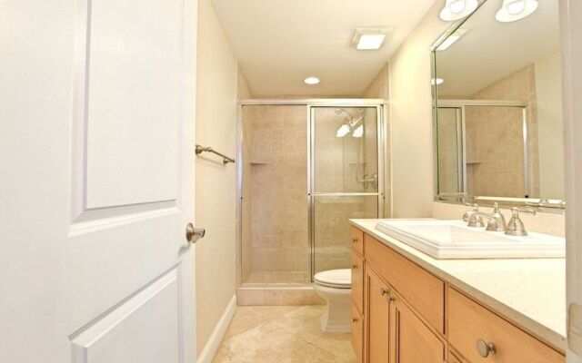 Majestic Reef Penthouse - 3 Br Condo