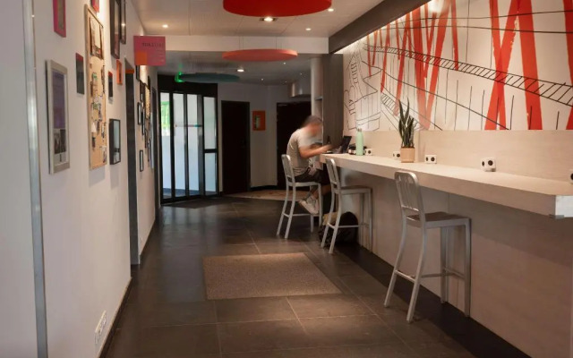 ibis Styles Romans Valence Gare Tgv