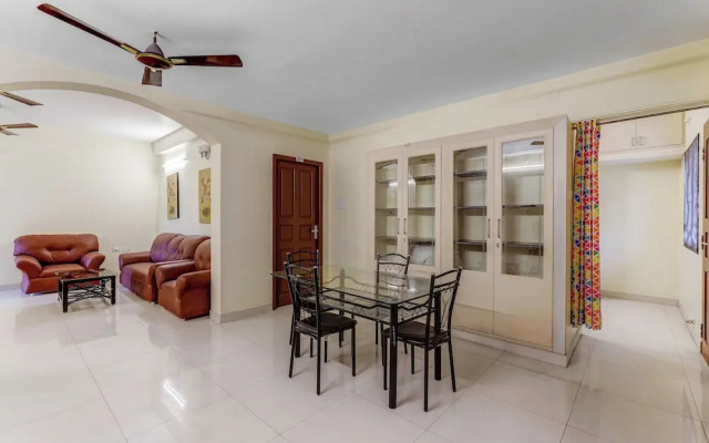 King's Court by Blessings Hospitality