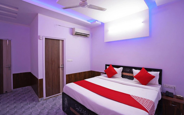 OYO 46441 Five Star Residency